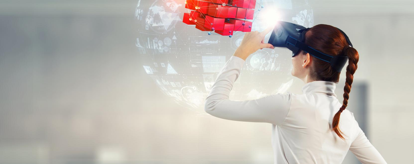 Vil&aacute;gsz&iacute;nvonal&uacute; egyetemi k&eacute;pz&eacute;st t&aacute;mogat a Vodafone