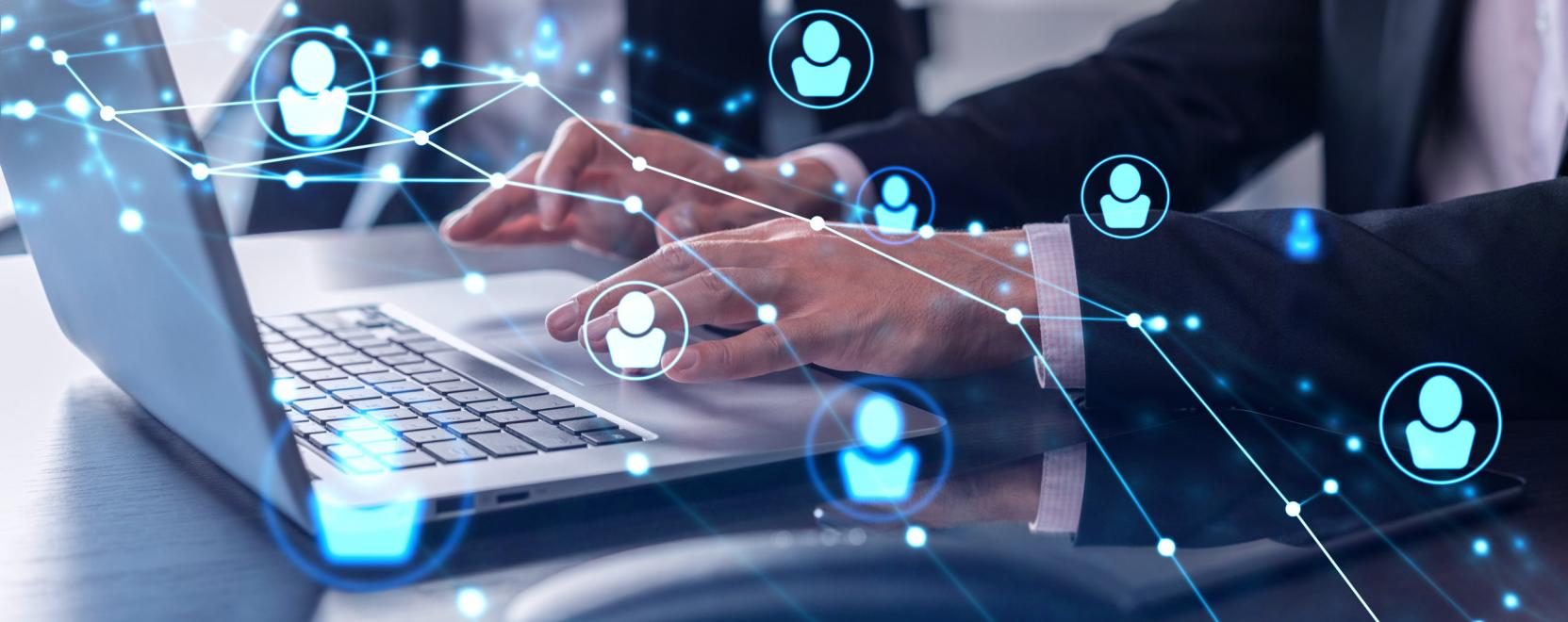 Intenz&iacute;v fejleszt&eacute;si hull&aacute;m előtt a hazai HR-digitaliz&aacute;ci&oacute;