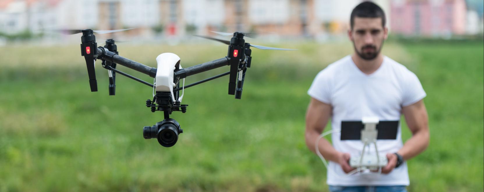 &Uacute;j funkci&oacute;kkal bőv&uuml;lt a dr&oacute;npil&oacute;t&aacute;knak fejlesztett app