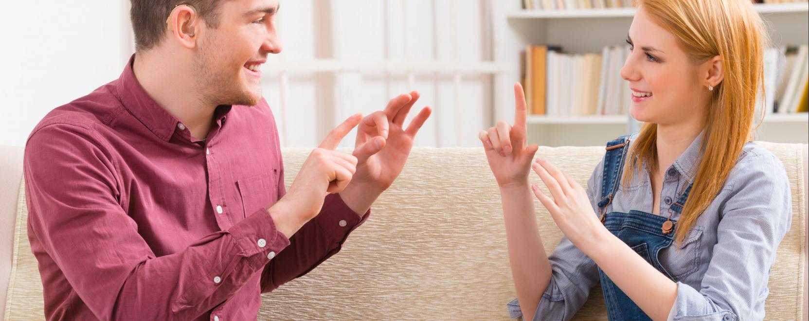 &Iacute;me, egy app az akad&aacute;lymentesebb kommunik&aacute;ci&oacute;&eacute;rt