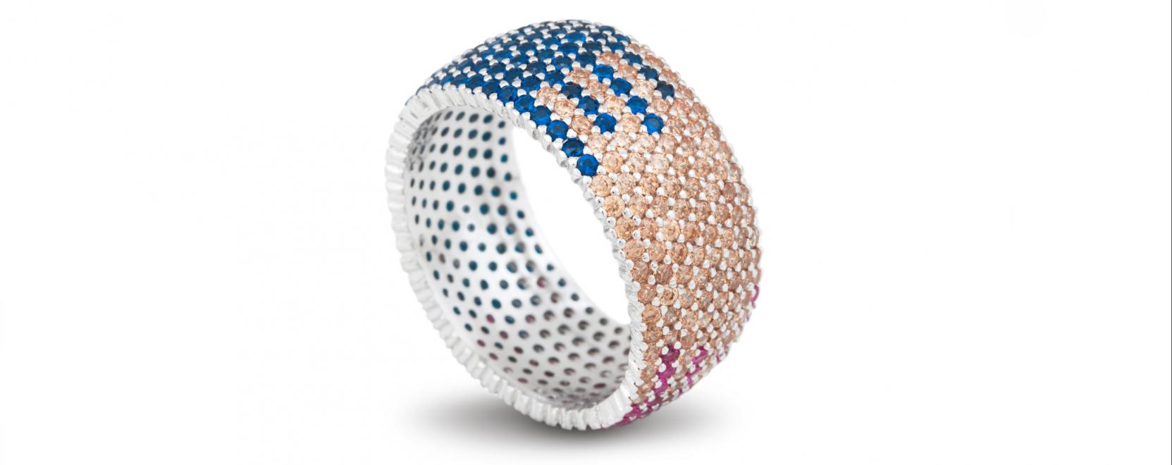 Meg&eacute;rkezett a harmadik gener&aacute;ci&oacute;s Oura Ring