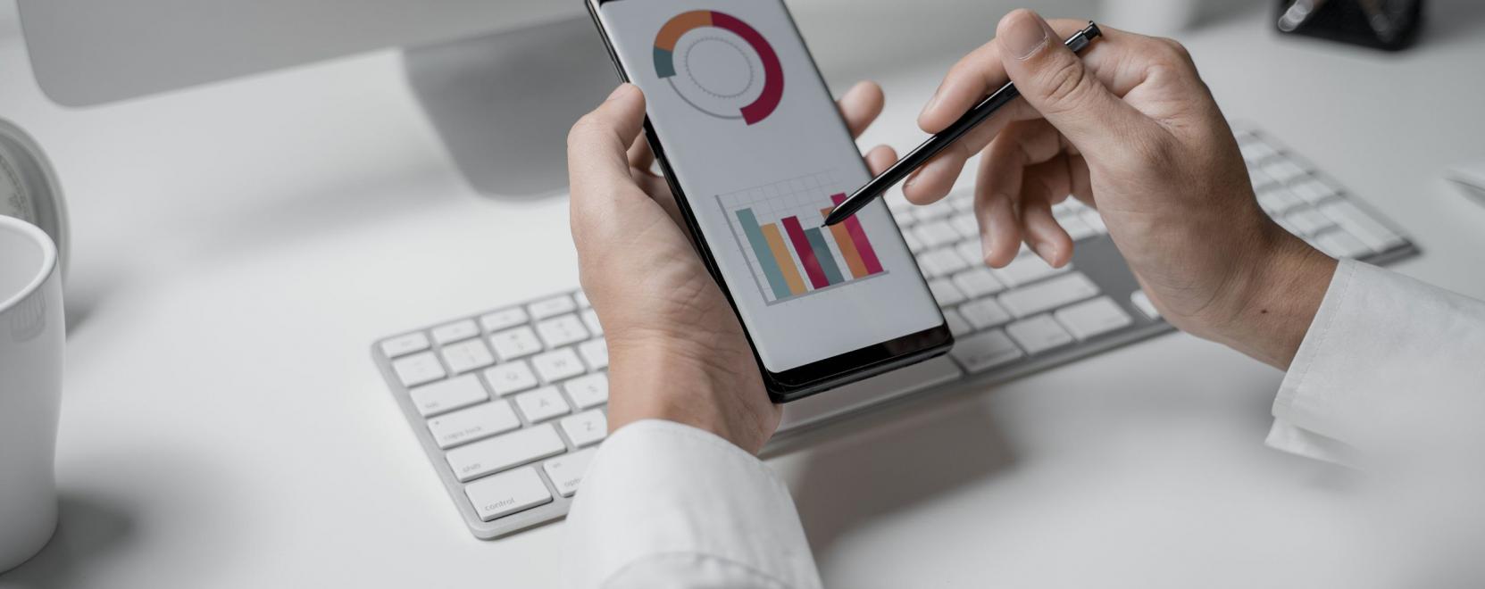 R&aacute; kell kapcsolniuk a magyar c&eacute;geknek a digitaliz&aacute;ci&oacute;ra