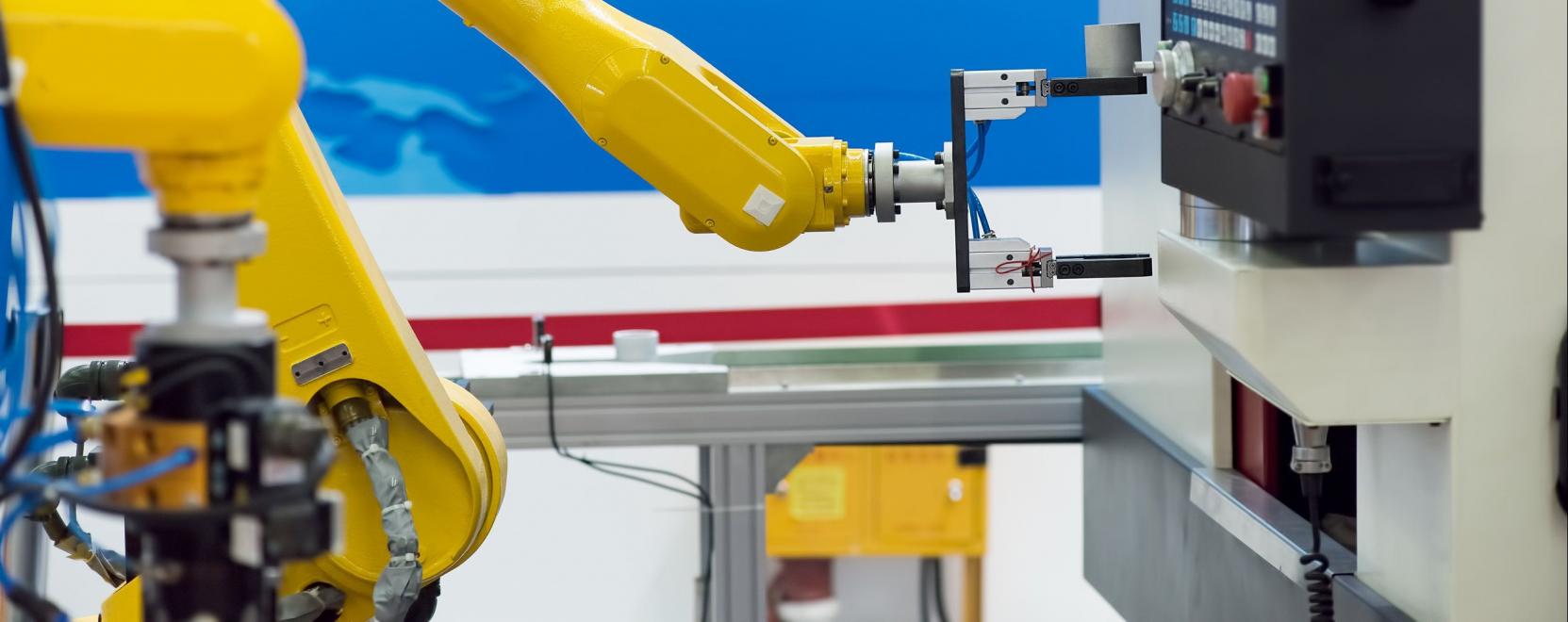 Felp&ouml;rgette a munkaerőhi&aacute;ny az amerikai robotinv&aacute;zi&oacute;t