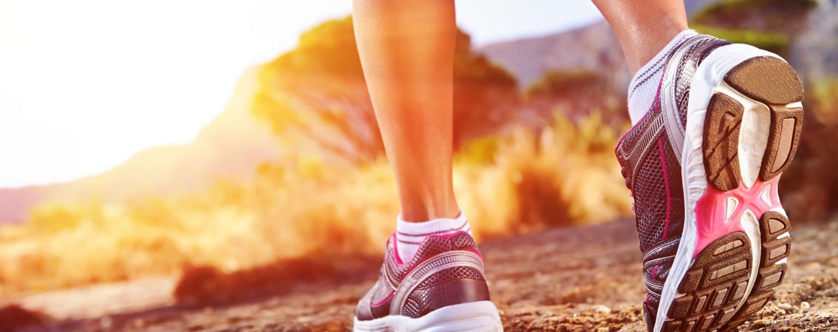 Sportcipők a tavaszi kir&aacute;ndul&aacute;sokhoz