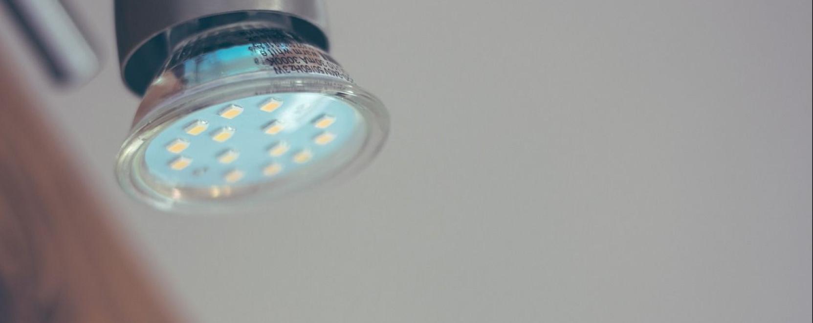 Ez az alap, ha intelligens vil&aacute;g&iacute;t&aacute;sr&oacute;l van sz&oacute;