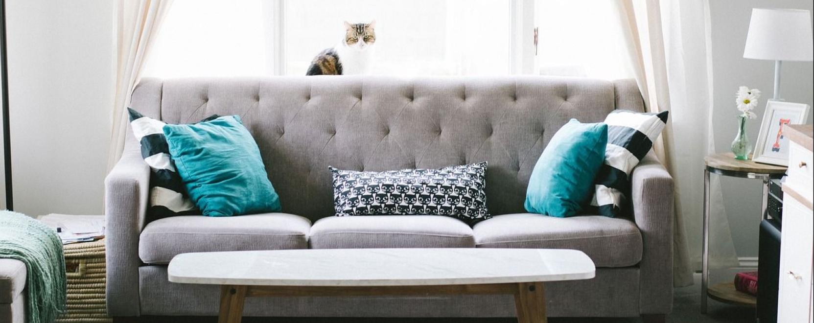 N&aacute;latok mennyire k&ouml;zponti elem a doh&aacute;nyz&oacute;asztal?