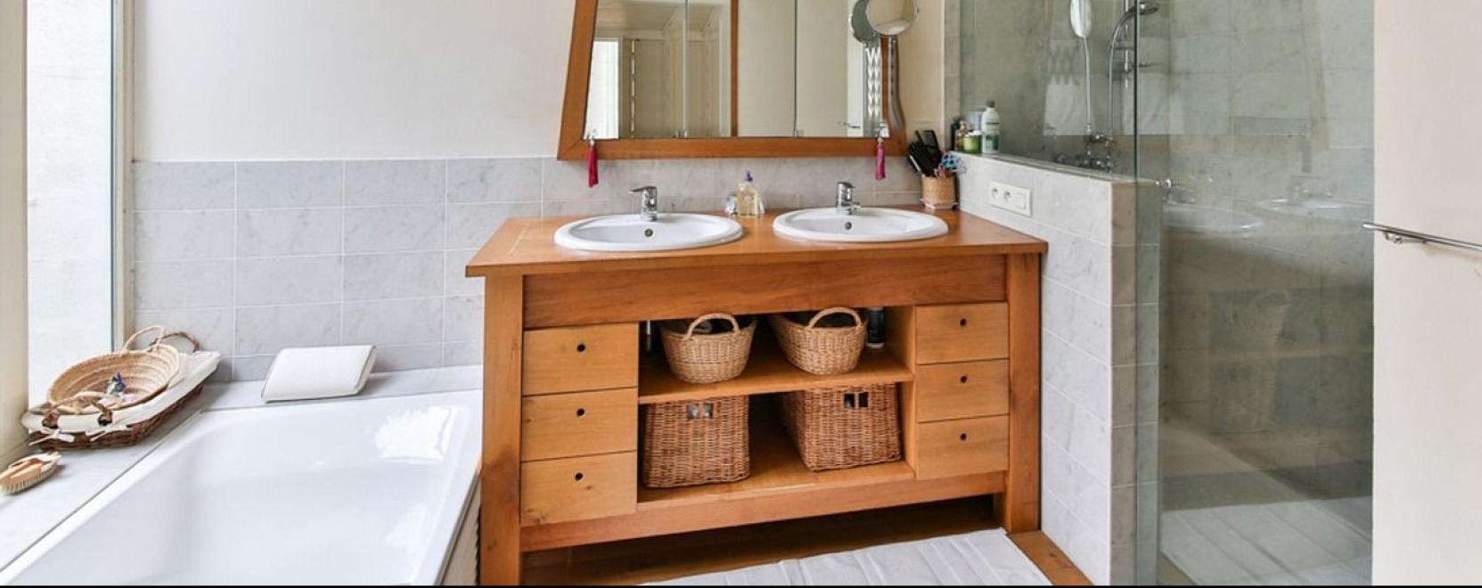 Mi alapj&aacute;n v&aacute;lassz zuhanykabin ajt&oacute;t?