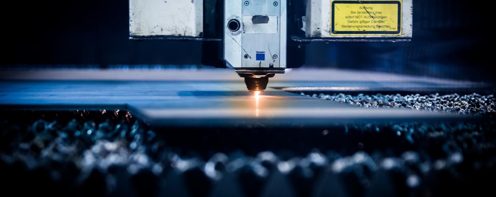 &Iacute;gy kapcsol&oacute;dik &ouml;ssze az Ipar 5.0 &eacute;s az ipari automatiz&aacute;l&aacute;s