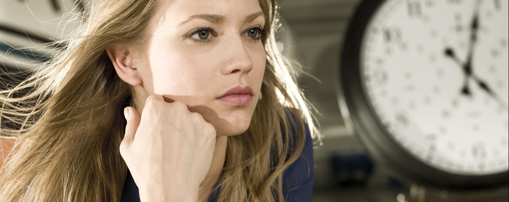 L&eacute;tezik komplex kezel&eacute;s, mely elt&uuml;nteti a pigmentfoltokat