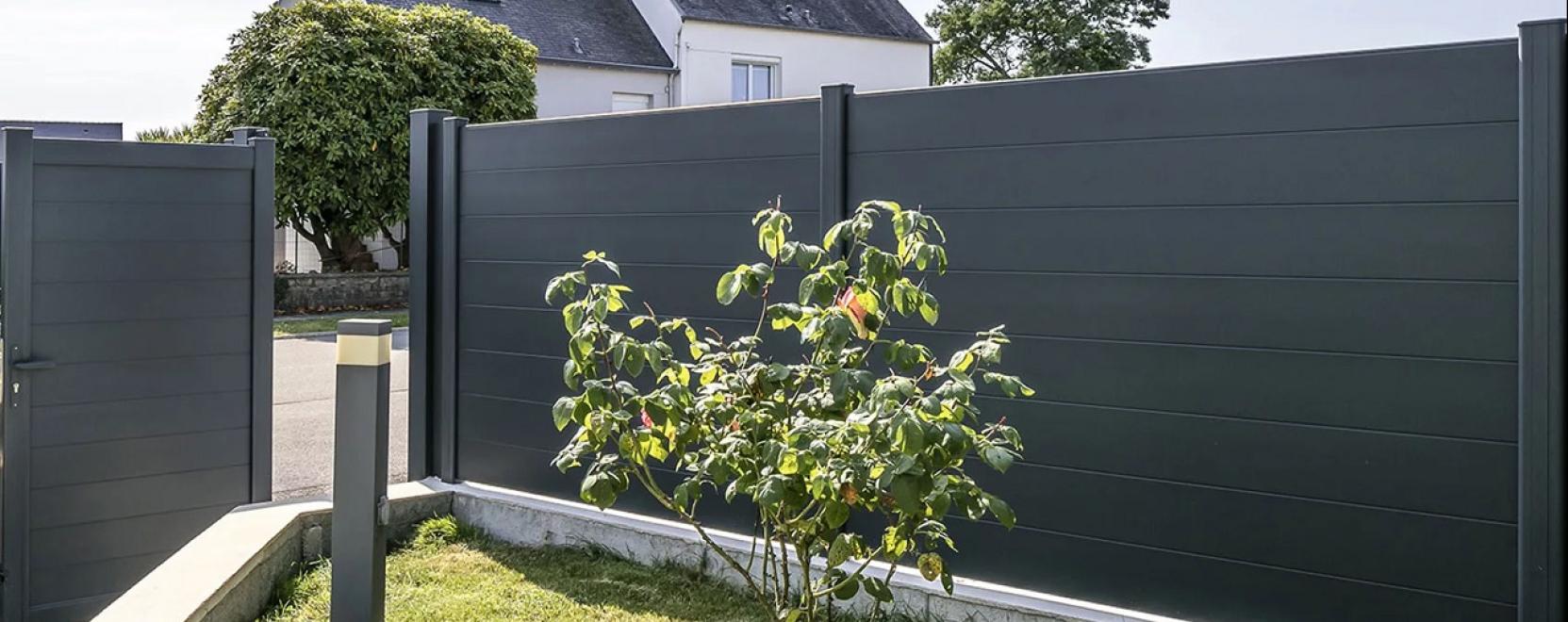 T&ouml;k&eacute;letes megjelen&eacute;sű &eacute;s gondoz&aacute;smentes alum&iacute;niumker&iacute;t&eacute;sek