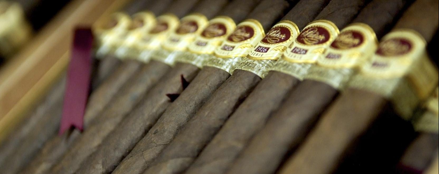 &Iacute;gy őrizze meg a szivarok kellemes arom&aacute;j&aacute;t