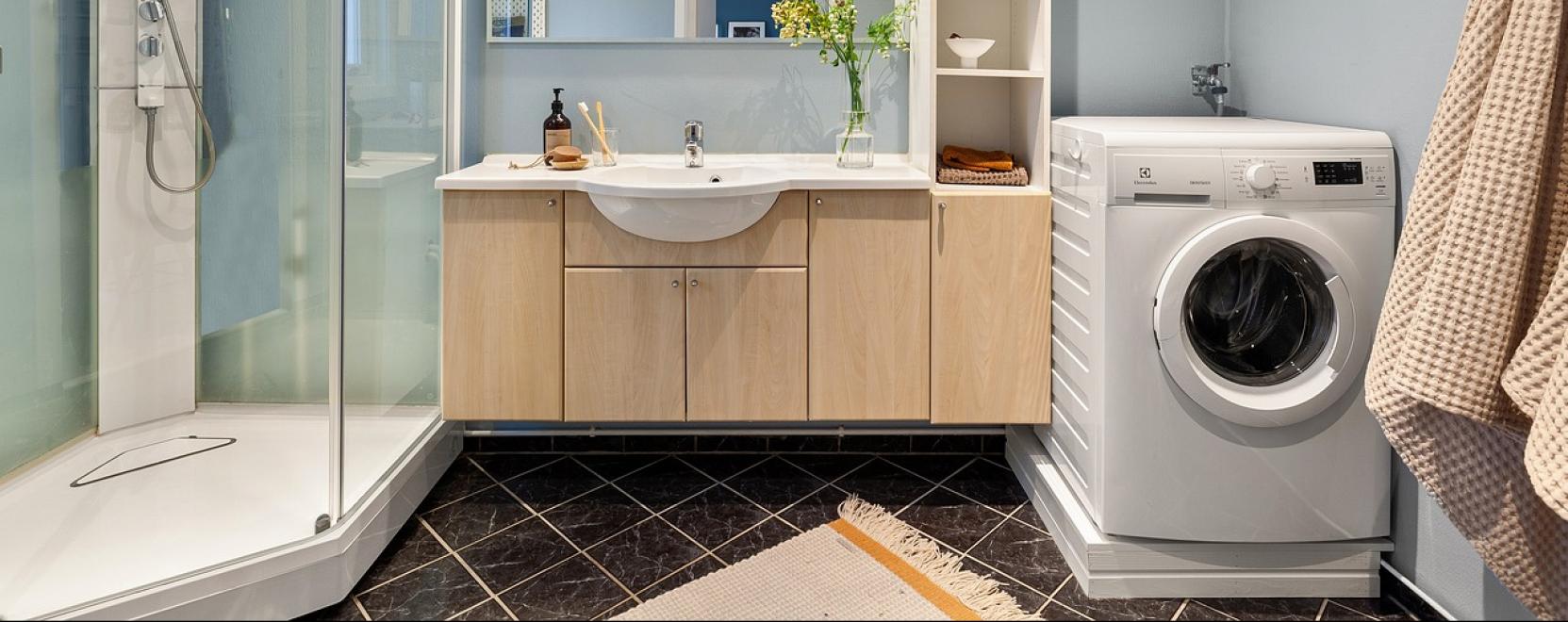 Milyen k&aacute;rokat okozhat a v&iacute;zkő a mos&oacute;g&eacute;pben?