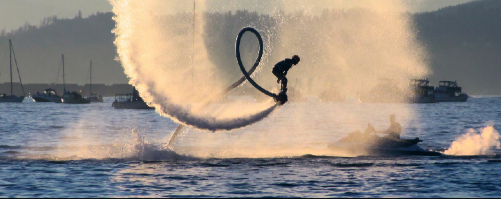 Rep&uuml;l&eacute;s k&ouml;zvetlen&uuml;l a v&iacute;z felett? Nem lehetetlen!