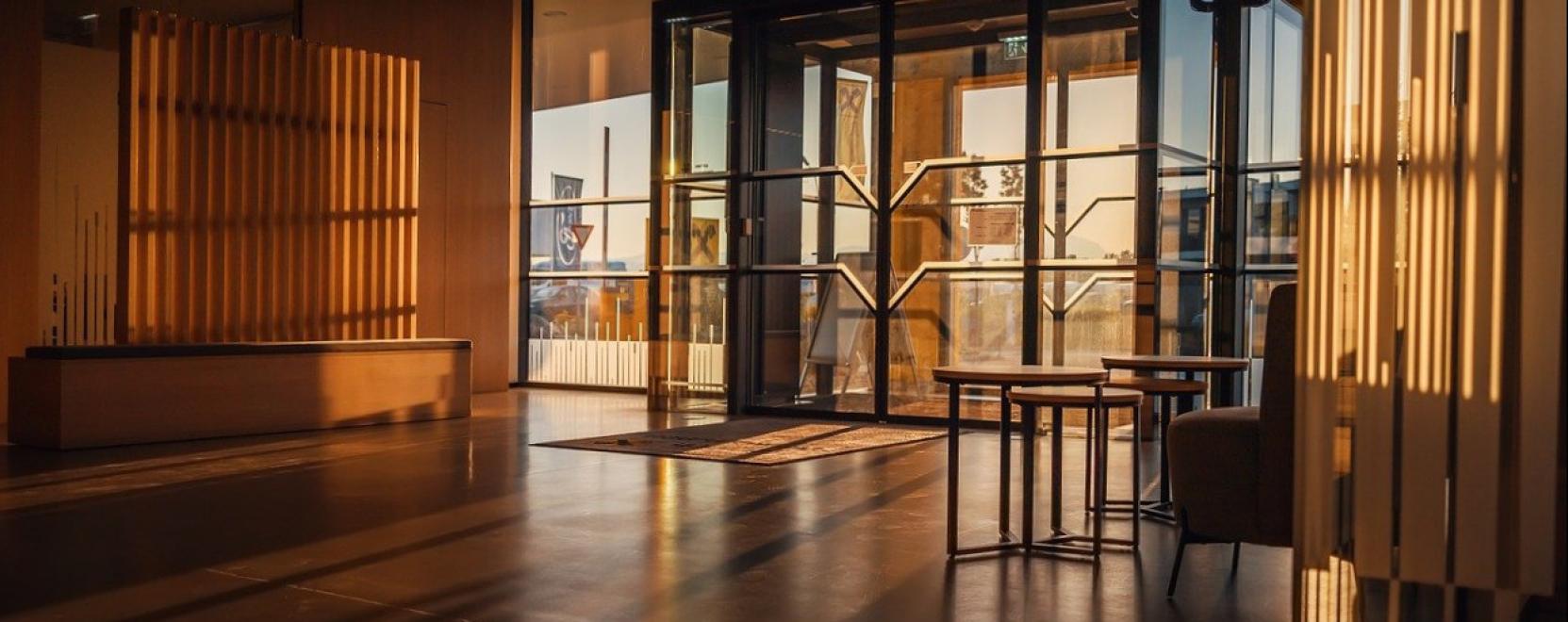 &Iacute;gy v&aacute;lasszunk megfelelő automata ajt&oacute;t