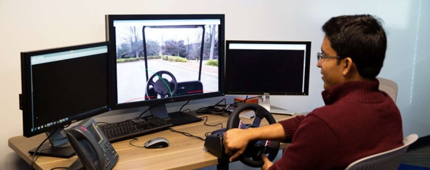 J&ouml;nnek a t&ouml;bb sz&aacute;z kilom&eacute;terről ir&aacute;ny&iacute;that&oacute; aut&oacute;k