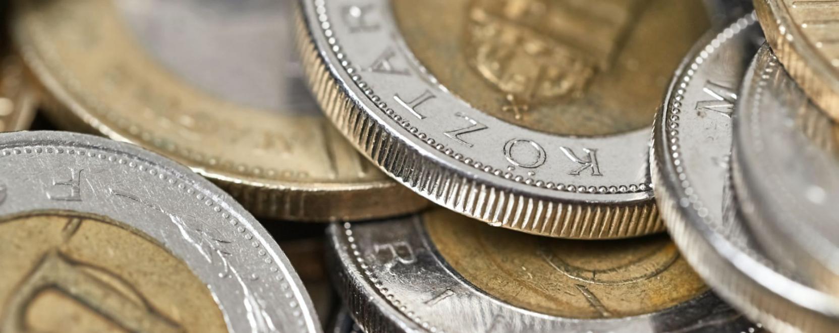 K&eacute;szp&eacute;nz vagy digit&aacute;lis p&eacute;nz?