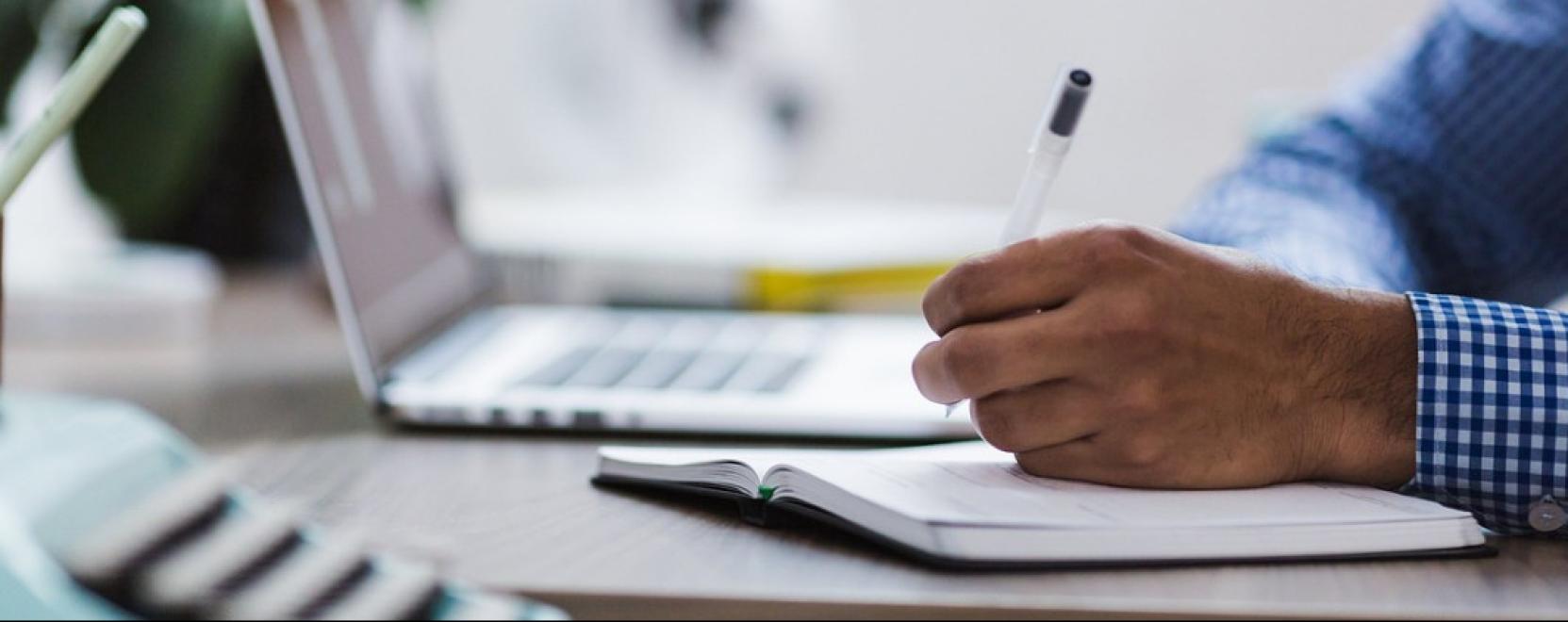 N&eacute;met nyelvtanul&aacute;s online: az alapszintű tud&aacute;s megszerz&eacute;se