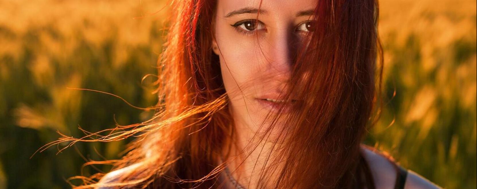 A szenes bőrmeg&uacute;j&iacute;t&oacute; kezel&eacute;s előnyei