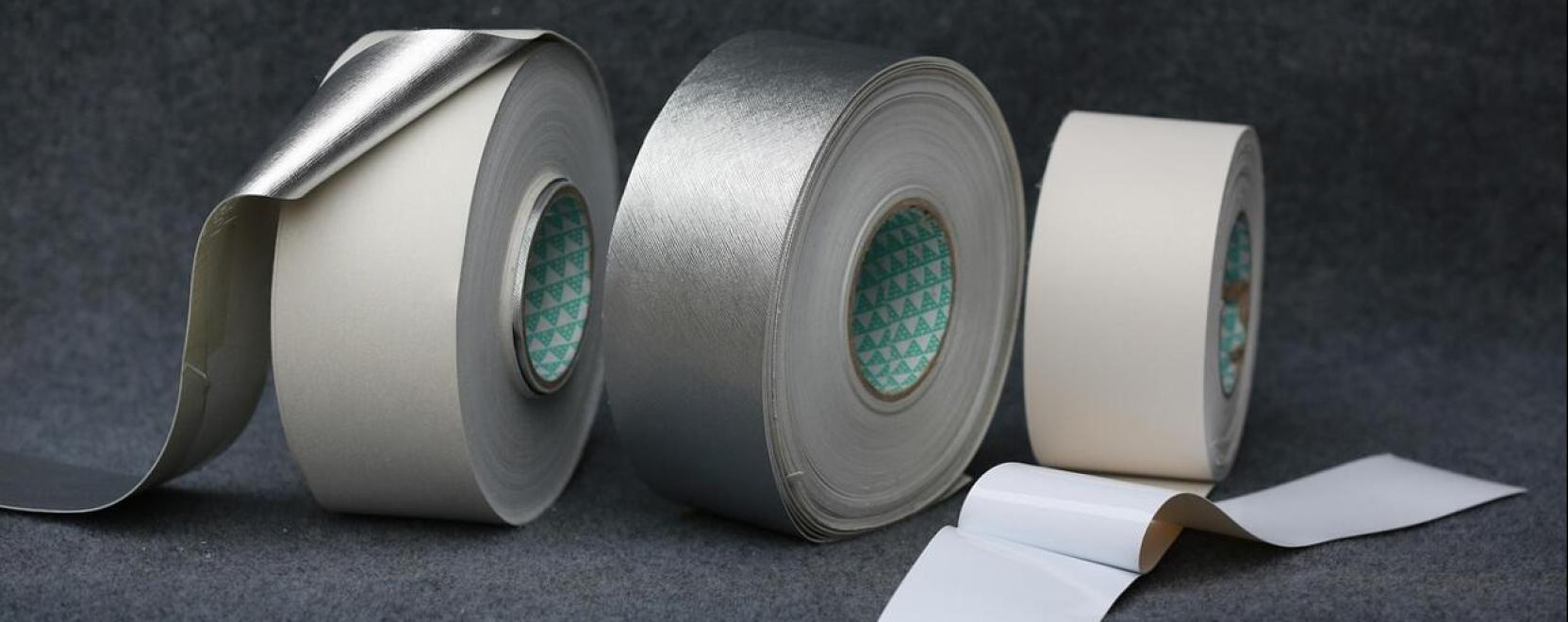 Pap&iacute;ralap&uacute; csomagol&aacute;si megold&aacute;sok z&ouml;ld szeml&eacute;letűeknek