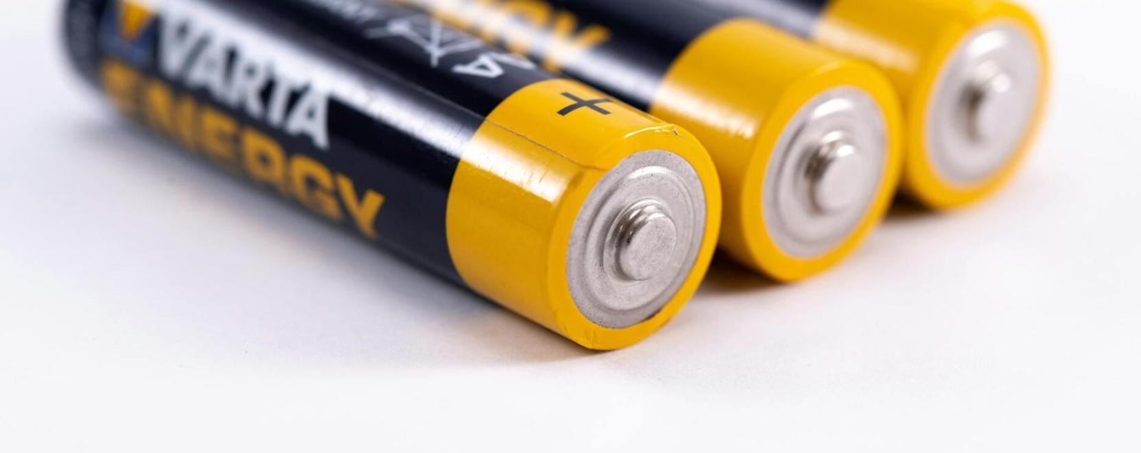 &Uacute;j korszak az &uacute;jrat&ouml;lthető elemek piac&aacute;n