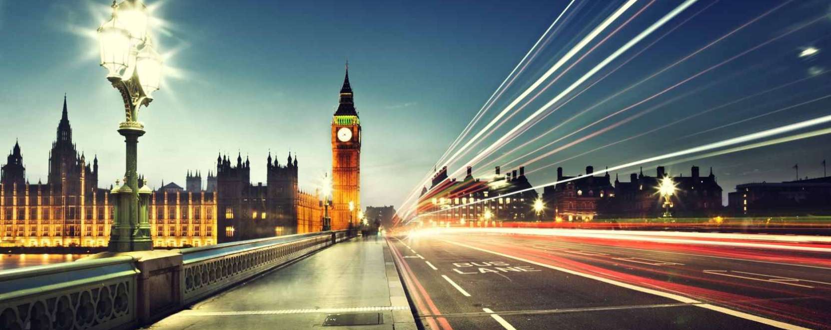 A brit politikusok m&eacute;g nem k&eacute;sz&uuml;ltek fel a sofőr n&eacute;lk&uuml;li j&ouml;vőre