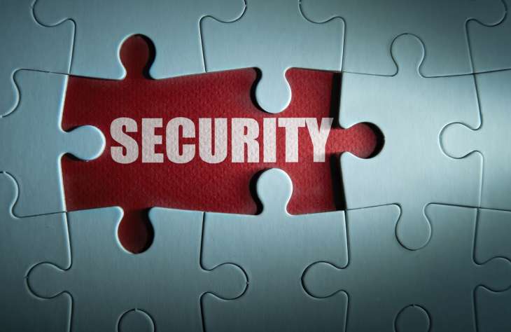 Biztons&aacute;g minden fronton