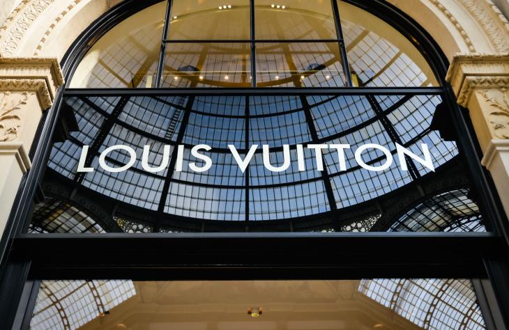 Flexibilis kijelzők dobják fel a Louis Vuitton táskáit