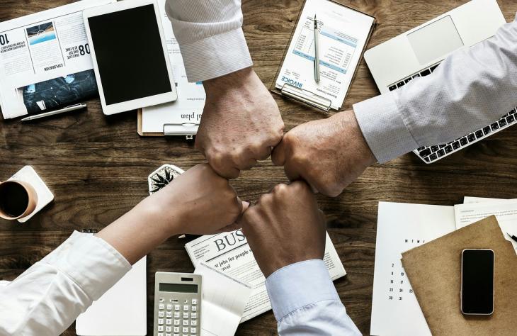 Hogyan cs&ouml;kkenthető a v&aacute;ltoz&aacute;sok miatt fell&eacute;pő kimer&uuml;lts&eacute;g?