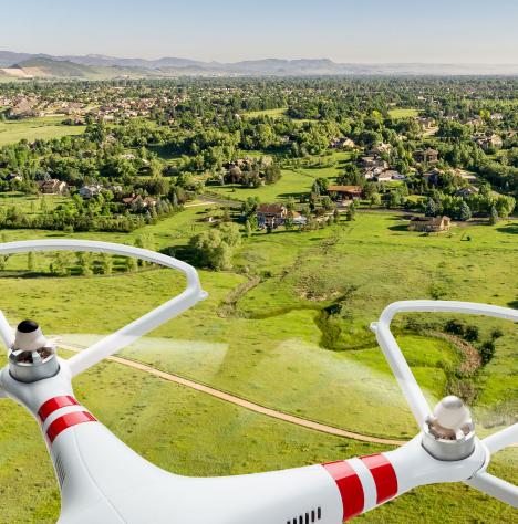 Távérzékelésre képes drónok pásztázzák a földeket