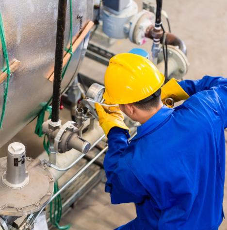 A minős&eacute;gi munkaruh&aacute;k visel&eacute;se kihat a dolgoz&oacute;kra