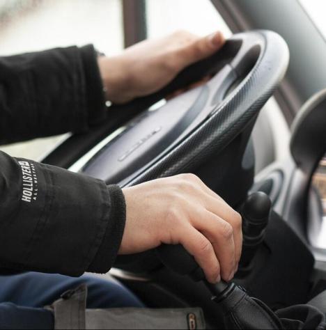 Milyen v&aacute;ltoz&aacute;sok j&ouml;nnek a kamionsofőr k&eacute;pz&eacute;sben?