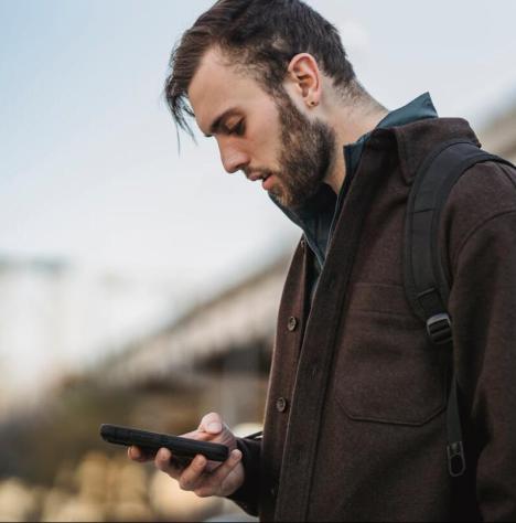 K&ouml;z&eacute;p- vagy felső kateg&oacute;ri&aacute;s mobilt v&aacute;s&aacute;roljunk?