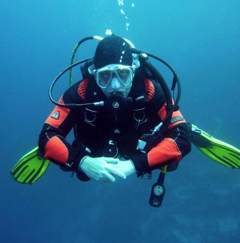 Mer&uuml;lj a F&eacute;nyes-forr&aacute;sok meleg &ouml;lel&eacute;s&eacute;be